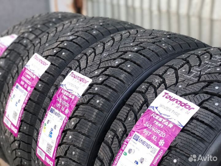 Tourador Ice Star TSW1 245/40 R20 99T