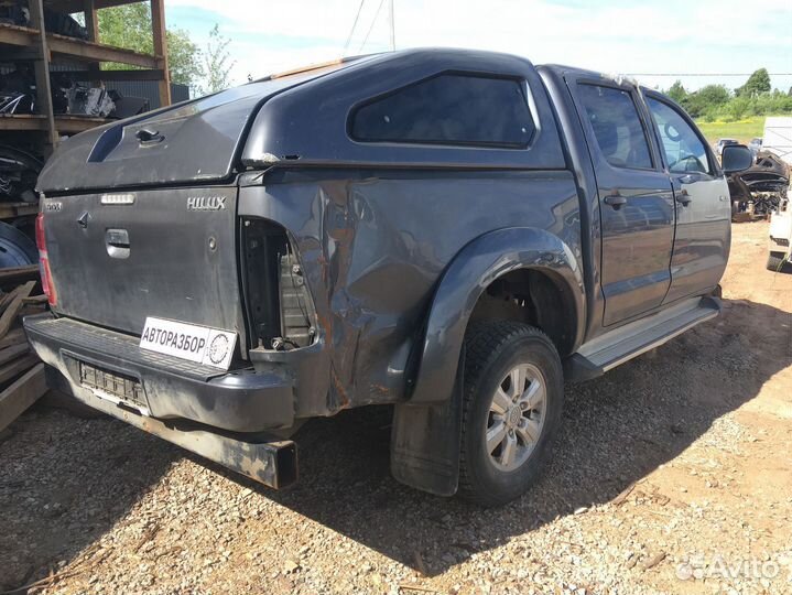 Toyota Hilux 7 по запчастям