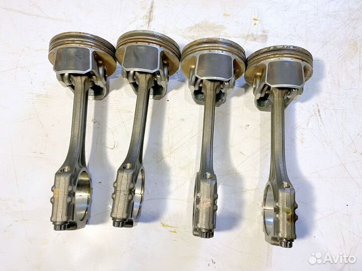 Коленвал со вклад, поршня с шат 1,6 CFN VW / Skoda