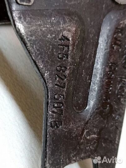 Ответная часть замка багажника Audi A4 B7 AUK