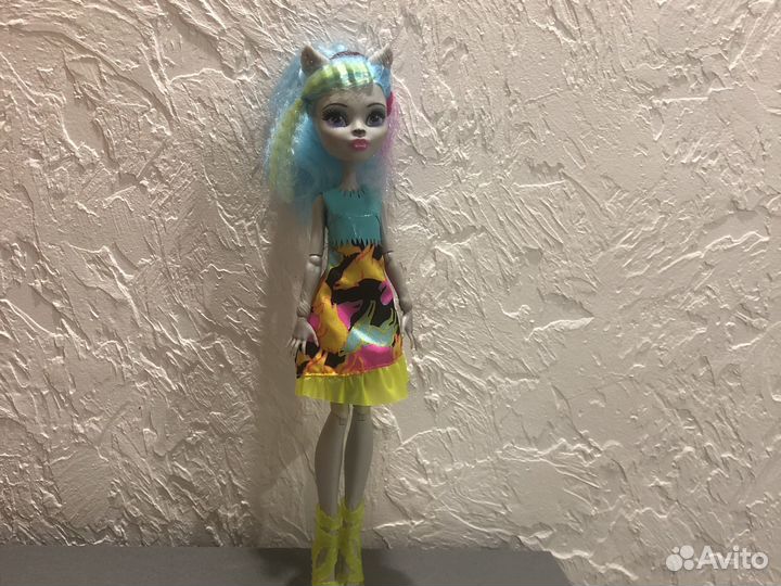 Кукла Monster High, Сильви Тимбервульф