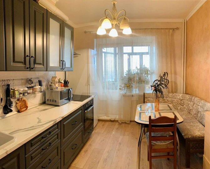 2-к. квартира, 56,1 м², 8/9 эт.