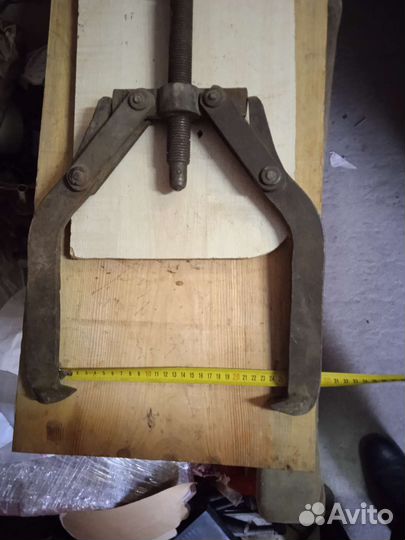 Съемник двухлапый СССР