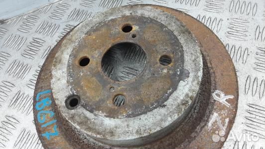 Диск тормозной задний toyota corolla E12 (LBG17LR0