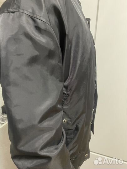 Мужская ветровка бомбер urban revivo