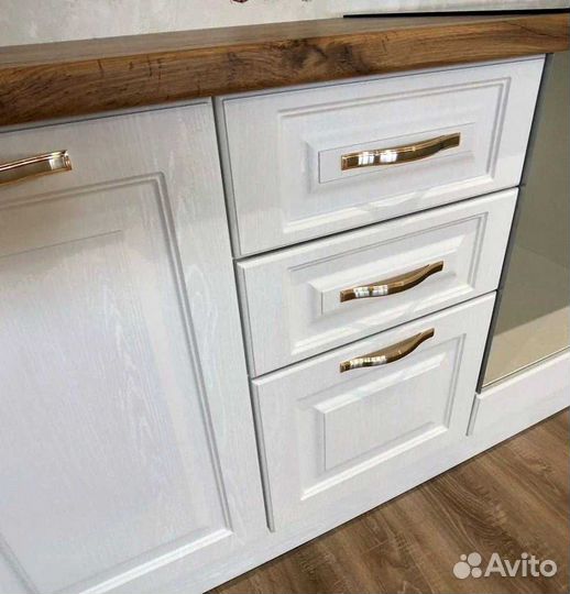 Кухня готовая новая