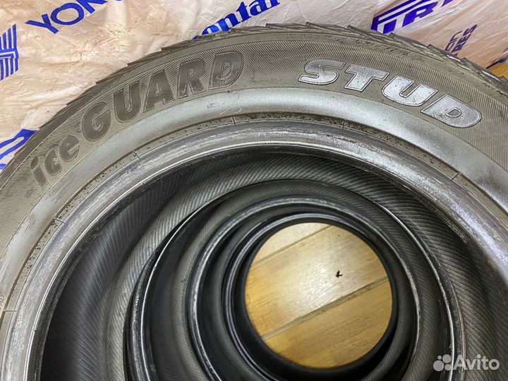 Yokohama Ice Guard Stud IG55 215/55 R16