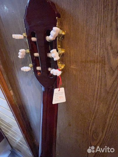 Гитара классическая