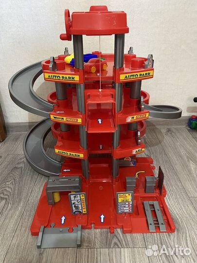 Трек парковка