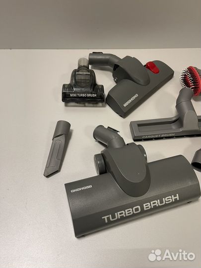 Насадки щетки для пылесоса Redmond RV-308