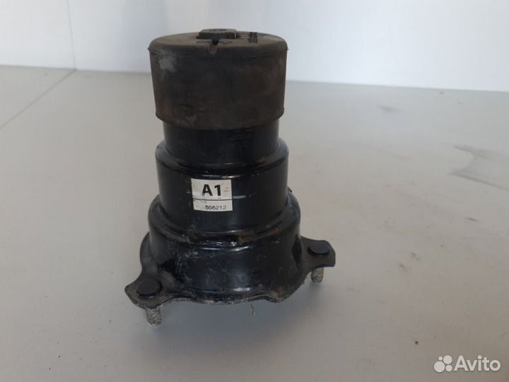 Подушка двигателя нижняя передняя Toyota Camry V50