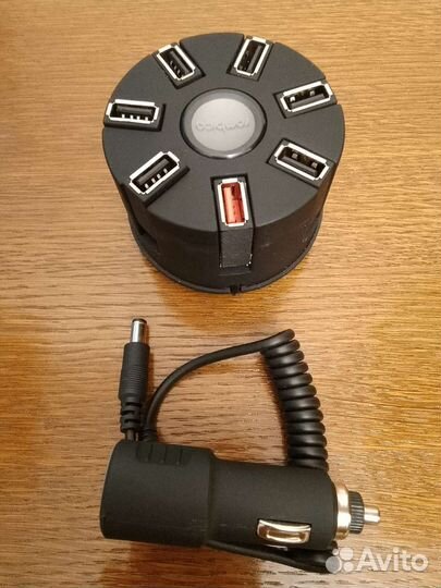 Автомобильное зарядное устройство в прикуриватель