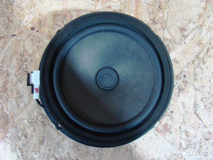 KIA Sorento 2 XM Динамик правый