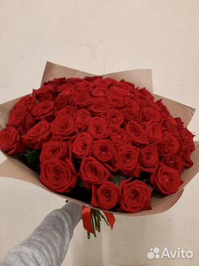 Букет из 59 красных Роз 60см