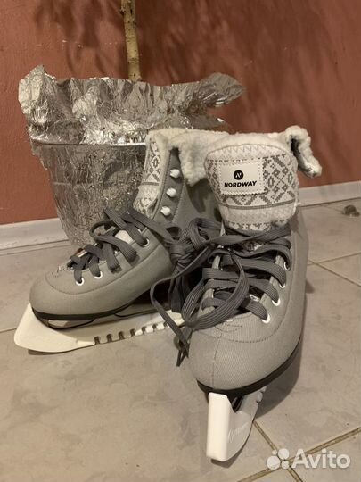 Коньки женские Nordway lily