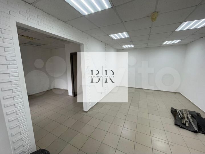 Центр лб Бьюти Офис Трафик Парковка, 40 м²