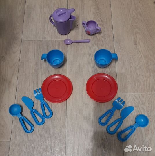 Детская игрушечная посуда