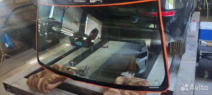 Лобовое стекло land cruiser 200