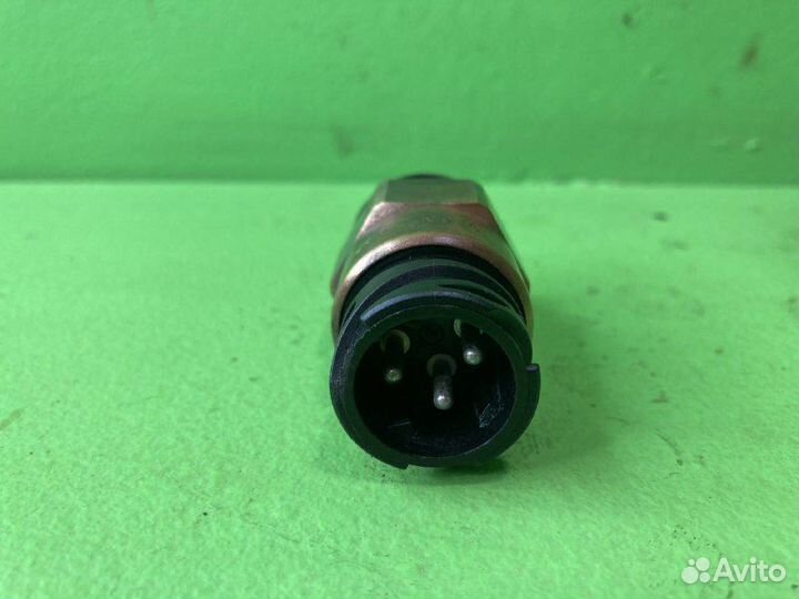 Датчик давления масла MAN TGA