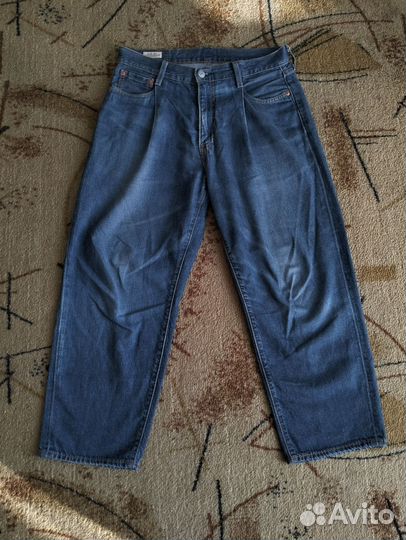 Джинсы levis