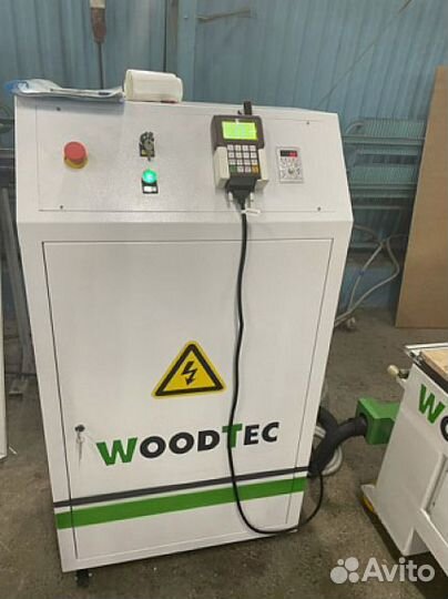 Фрезерный гравировальный станок с чпу WoodTec