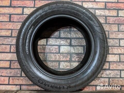 Kumho Solus KL21 225/60 R17