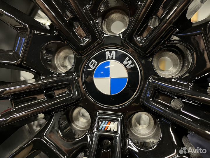 Диски R20 825M стиль на BMW X3 X4 M8