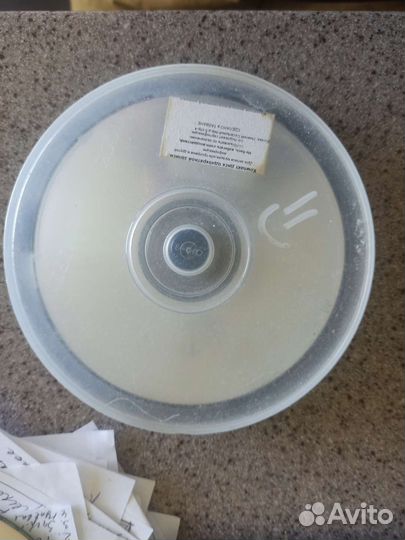 Диски для записи DVD /CD новые 4 шт
