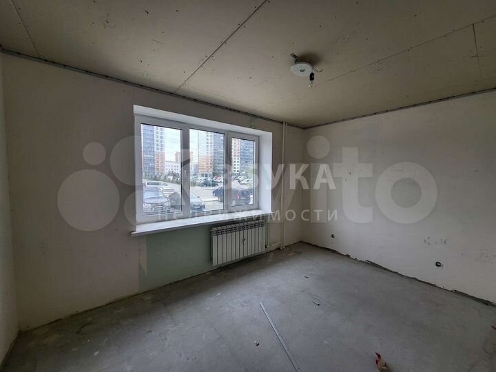 3-к. квартира, 73 м², 1/17 эт.