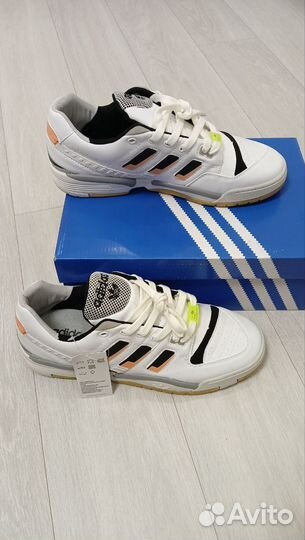 Кроссовки Adidas Torsion Comp р.40-44