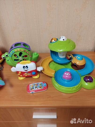 Фирменные развивающие игрушки пакетом