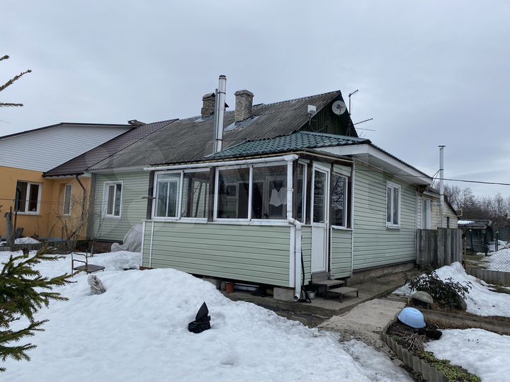 Дом 52 м² на участке 6 сот.