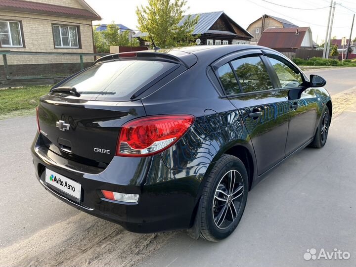 Chevrolet Cruze 1.6 AT, 2013, 133 000 км