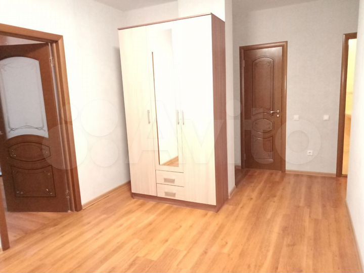 3-к. квартира, 90,7 м², 2/4 эт.