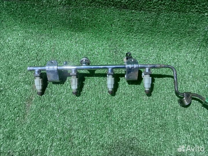 Топливная рампа Волга Сайбер