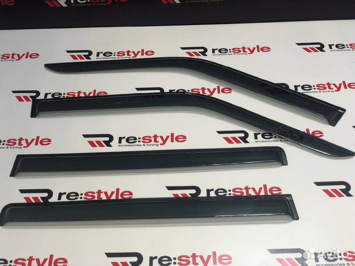 Ветровики Suzuki Swift 07-10г Kanglong U2666