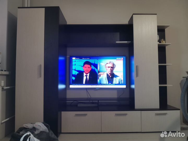 Телевизор SMART tv 46 дюймов