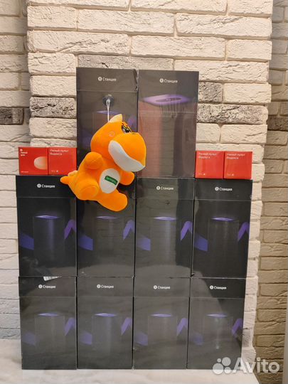 Новая запечатанная умная колонка Алиса Яндекс 2