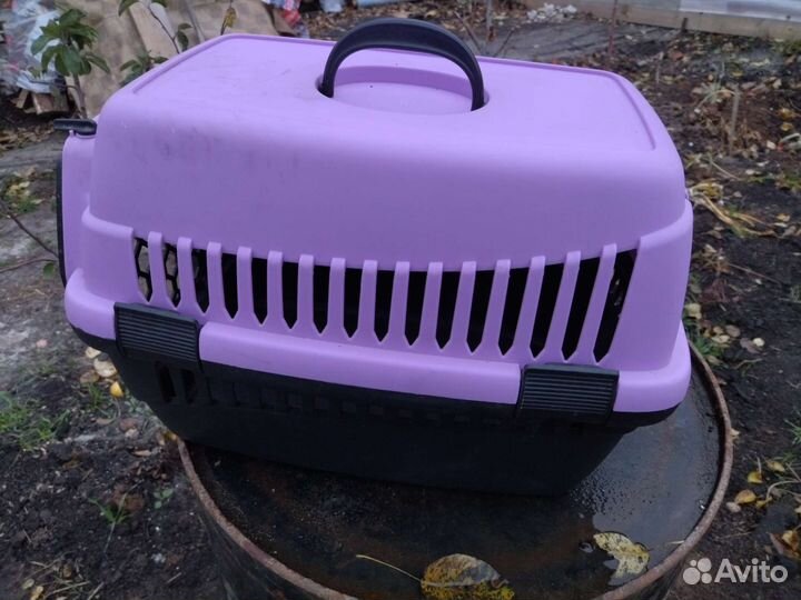 Переноска для животных пластиковая
