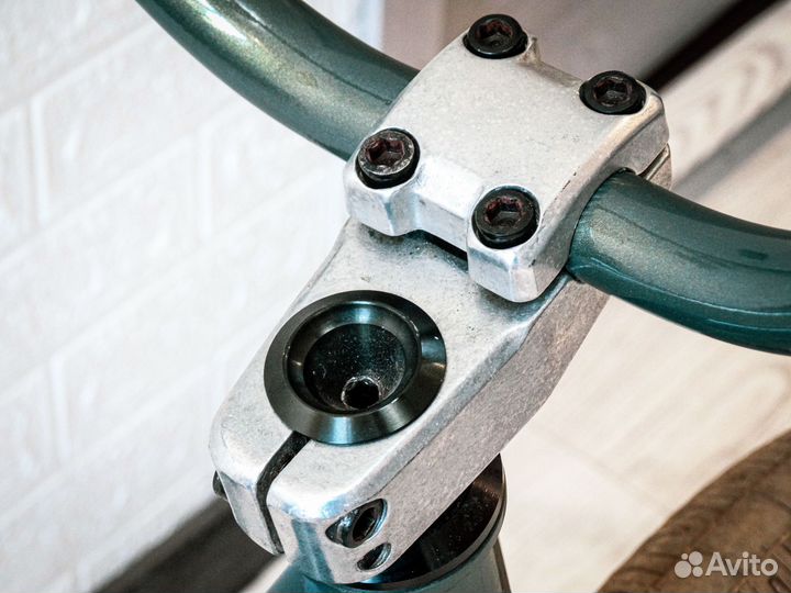 Трюковой велосипед bmx (бмх бейм)