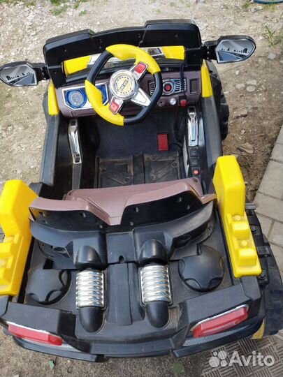 Детский электромобиль бу