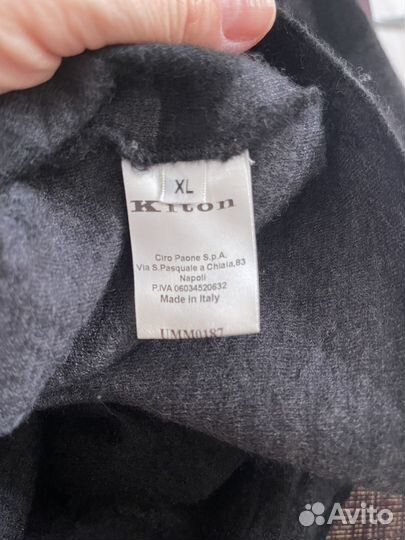 Kiton свитер