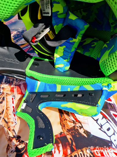 Продаю Мото шлем Airoh