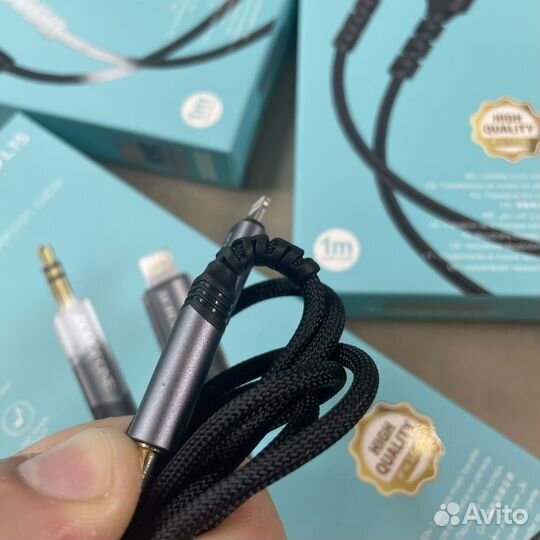 Кабель AUX/lighting для iPhone Borofone BL15