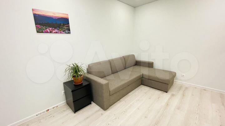 2-к. квартира, 70 м², 4/8 эт.