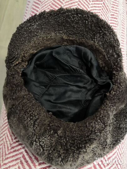 Шапка женская мутон