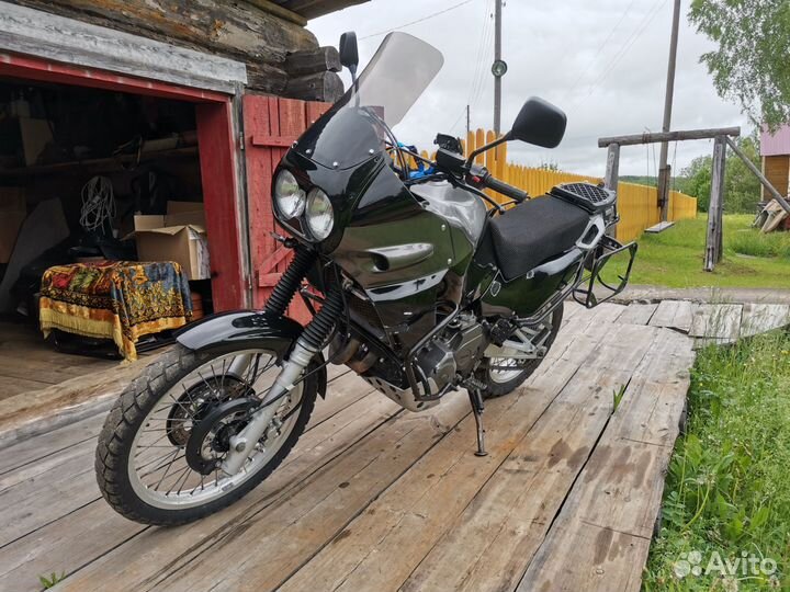 Yamaha XTZ 750 Super Tenere