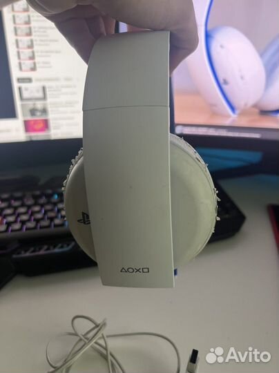 Sony Gold Wireless Stereo Headset Black White