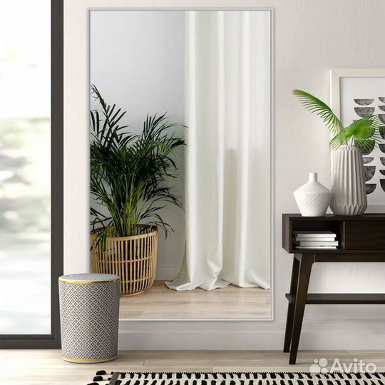 Зеркало в серебряной раме 70*145см