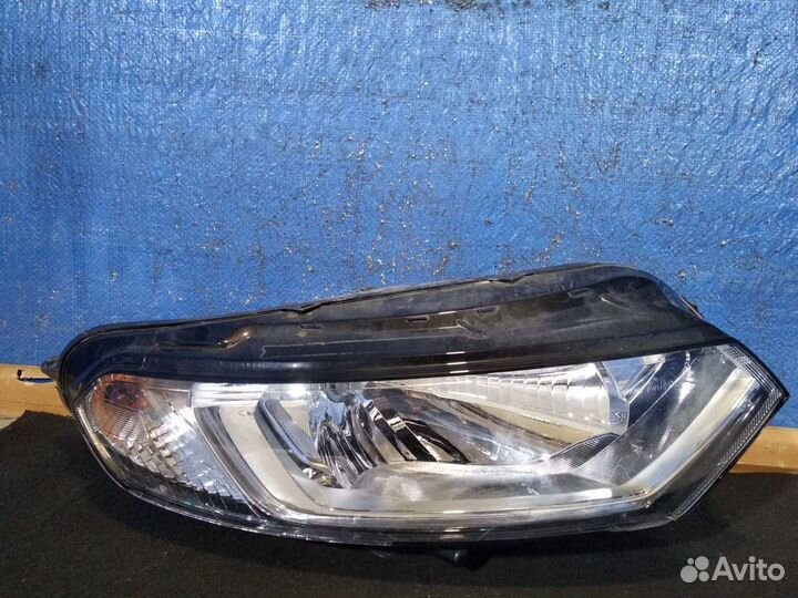 Фара правая Ford EcoSport